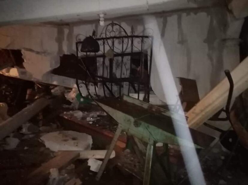 Derrumbe entierra a una familia de indígenas tzotziles en Chiapas