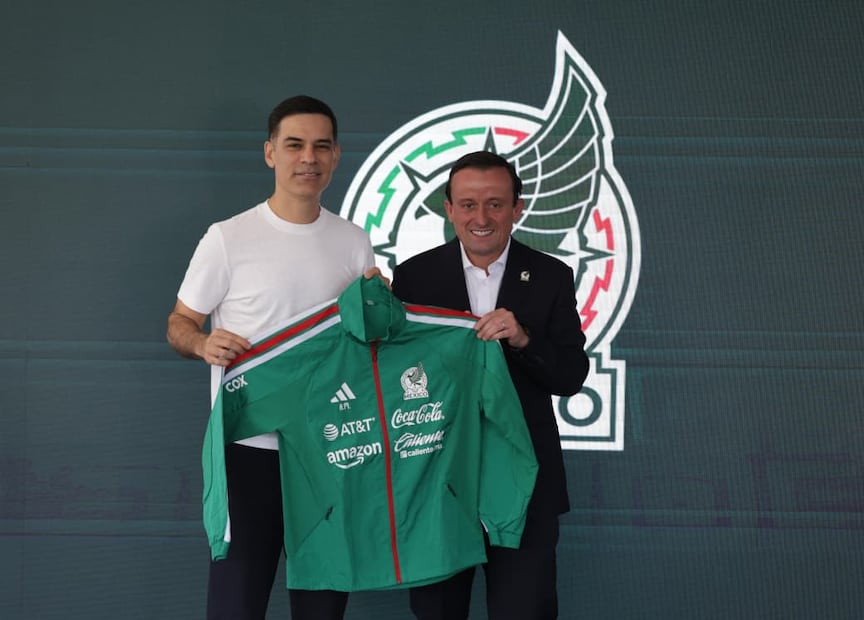 Mikel Arriola y Rafael Márquez, durante su presentación como director técnico de la Selección Mexicana - Foto: Carlos Mejía | EL UNIVERSAL