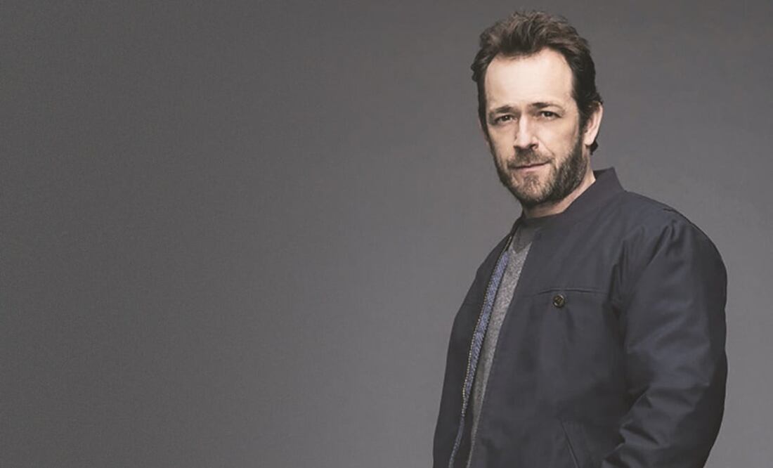 Aunque lo recuerdan por Beverly Hills 90210 , dice que ve el presente. (WARNER CHANNEL)