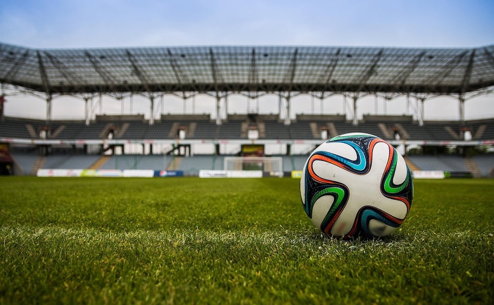 Si no vas a ir a los estadios, sintoniza los encuentros de la Selección Mexicana en tu celular. Foto: Pixabay