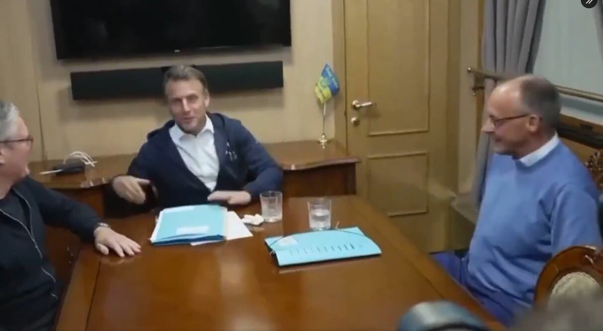 Las imágenes tomadas en el interior del tren por AFP y otros medios de comunicación también muestran que el objeto blanco era un pañuelo de papel arrugado sin nada en su interior. Foto: X @Bubblebathgirl