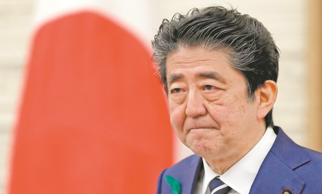 Japan's Prime Minister Shinzo Abe pauses during a press conference at the prime minister's official residence in Tokyo - Photo: Kiyoshi Ota/POOL via AFP