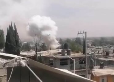 FOTOS: Reportan explosión de calentador solar en Tultepec