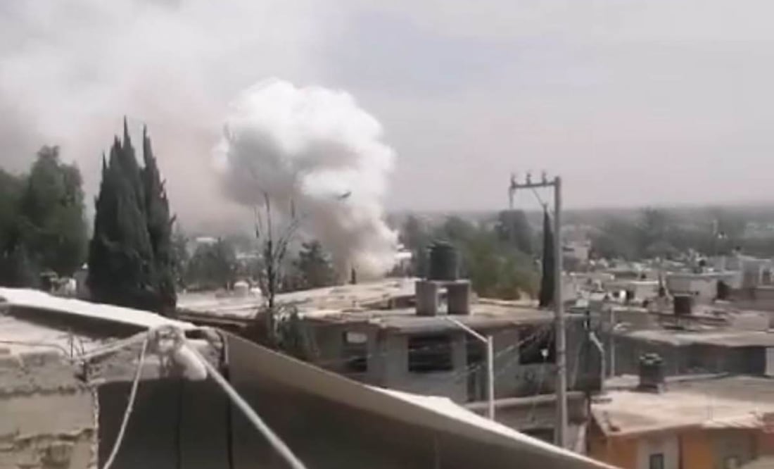 En uno de los cuartos, localizaron artificios pirotécnicos llamados chisperos. Foto: Especial