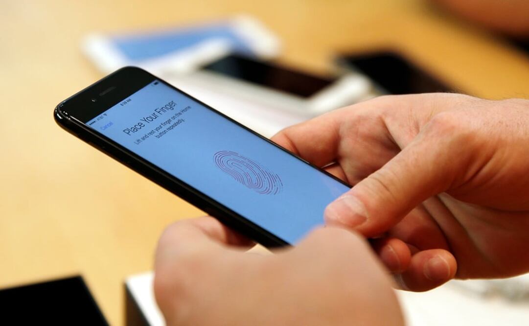 La gente asegura que la principal falla es poder desbloquearlo. (FOTO: AP) 