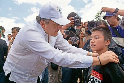 Visitan CNDH y ONU a víctimasde Nochixtlán