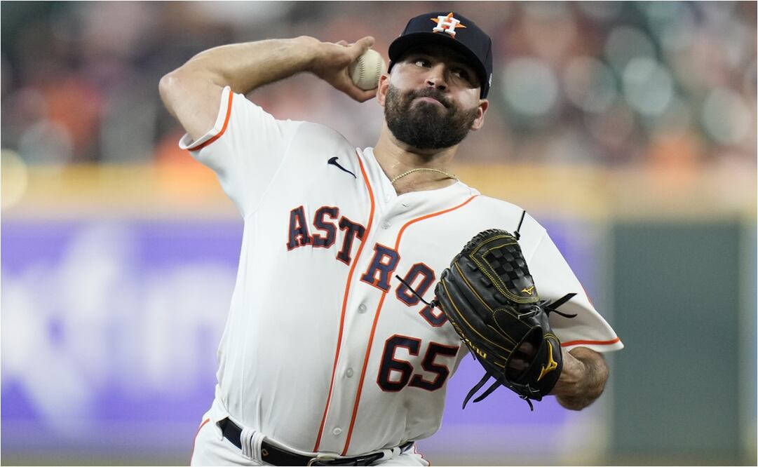 José dice estar orgulloso de los tricolores que están en la Gran Carpa. Foto: Bob Levey/AFP