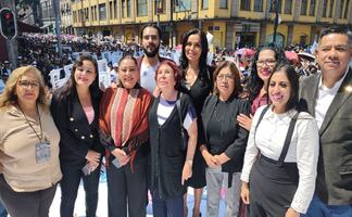 Diputada propone reconocer comercio en vía pública en Constitución CDMX; iniciativa busca regular y dar derechos a vendedores informales