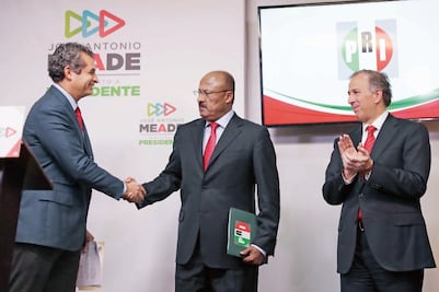 Sale Ochoa Reza; llega René Juárez a dirigir el PRI