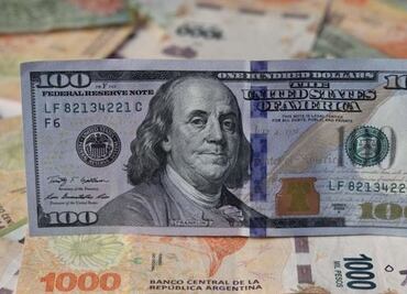Tras devaluación del tipo de cambio en Argentina, dólar "blue" abrió con leve subida