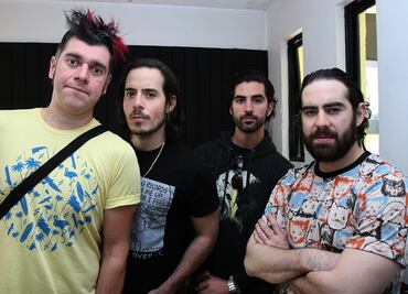 PXNDX carga de dudas a su fans que piden su regreso