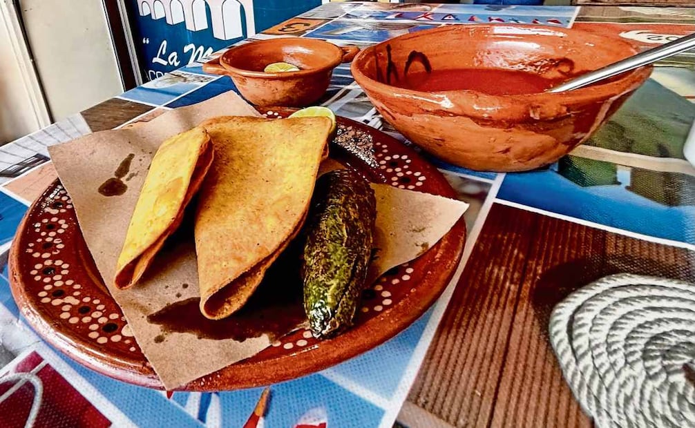 Un detalle de este platillo son las tortillas grandes y gruesas. Foto: Irma Mejía