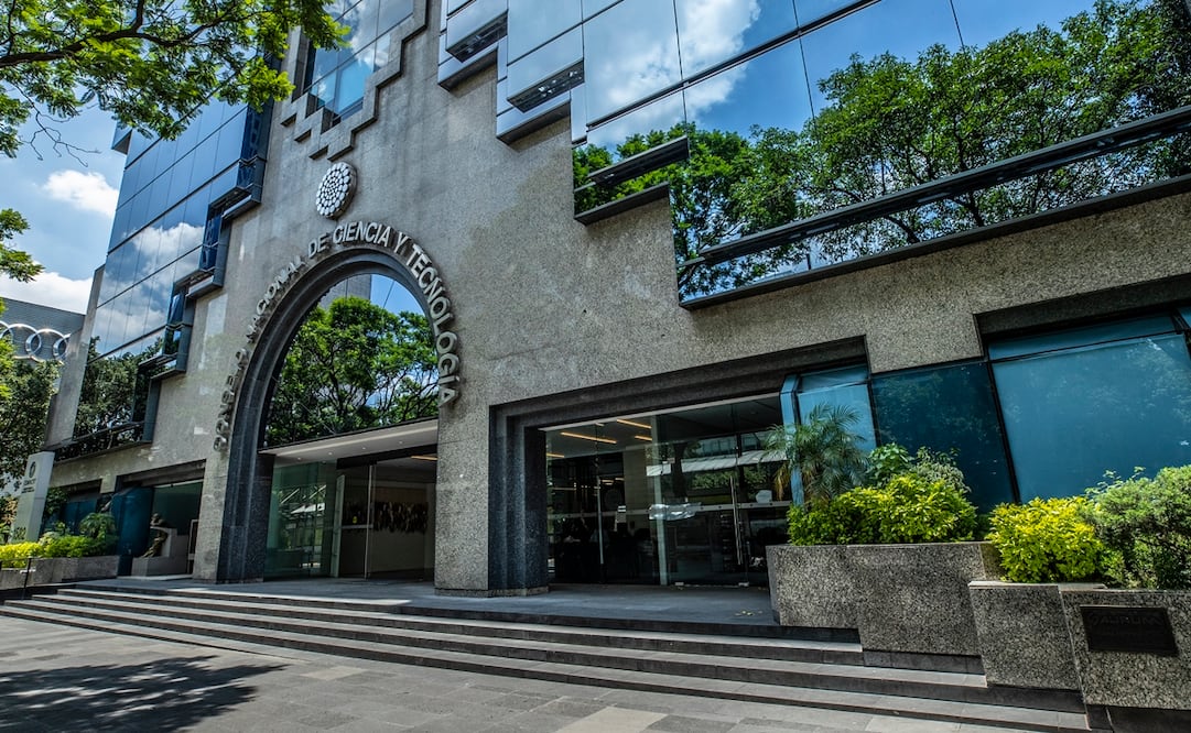 Señalan que de aprobarse se eliminarían todos los fideicomisos de CONACYT. Foto: Archivo El Universal