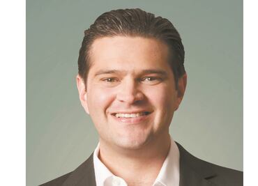 Los padrinos incómodos de un priísta regio