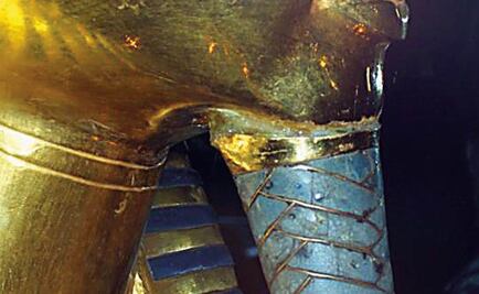 Restaurarán daños en máscara mortuoria de Tutankamón