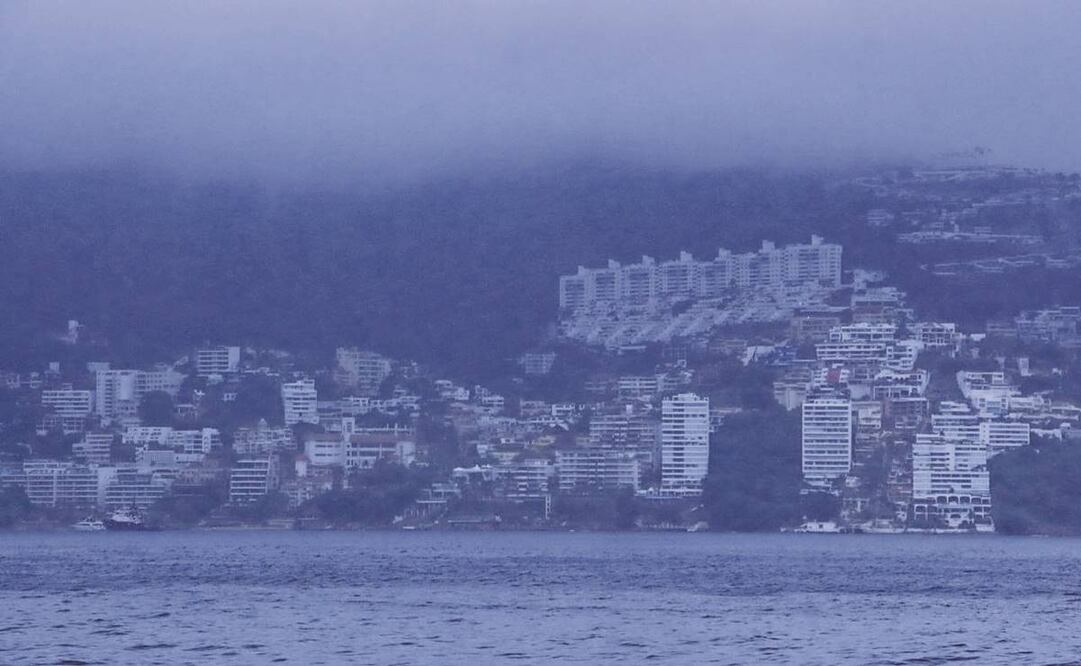 Los aguaceros de los últimos días han dejado tres personas muertas, dos adultos y un menor de nueve años, en la zona rural de Acapulco. FOTO: CARLOS ALBERTO CARBAJAL. CUARTOSCURO