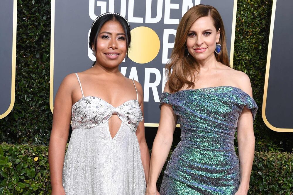 La protagonista de la cinta Roma llegó con Marina de Tavira, su compañera de actuación (Crédito: AFP)