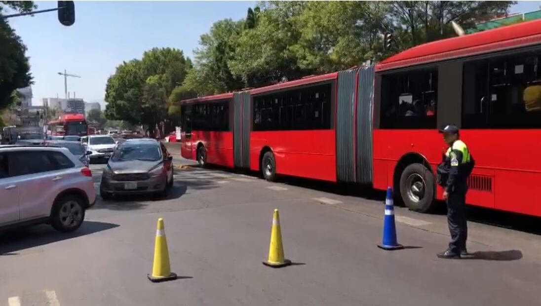 Manifestantes en Insurgentes