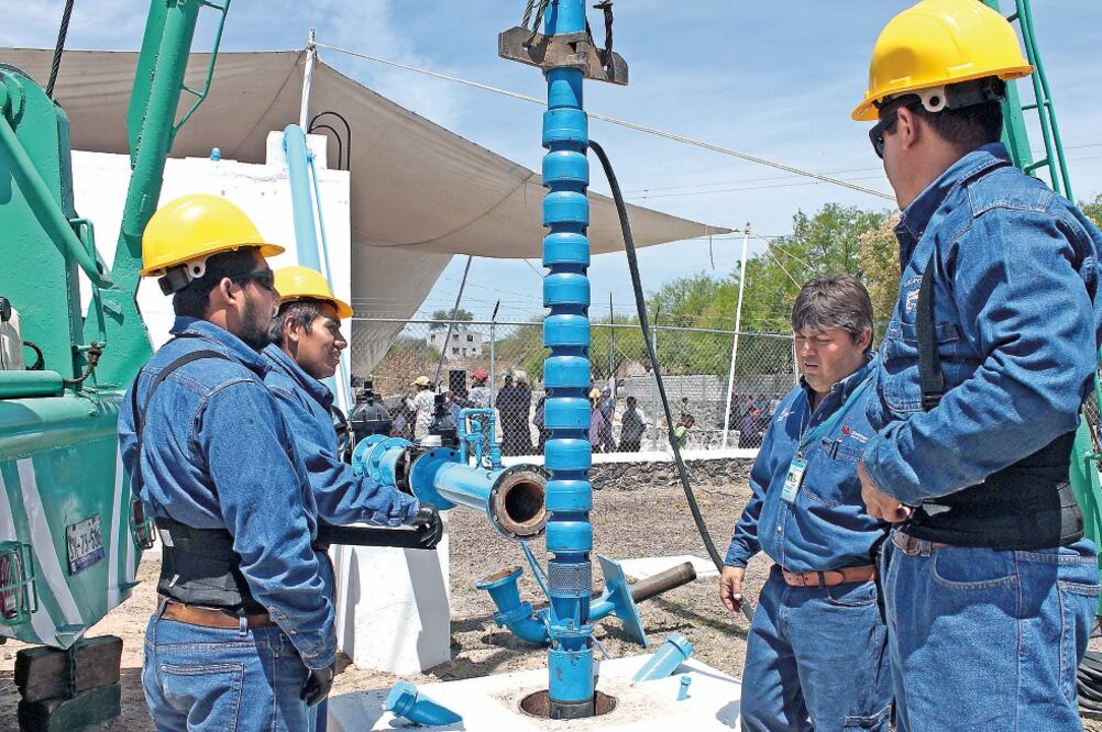 Especialistas sugieren mayor control en los pozos de agua, pues cuando se construyen se genera información valiosa sobre yacimientos subterráneos (ARCHIVO EL UNIVERSAL)