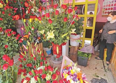 Floricultores de Tenancingo enfrentan crisis: "la venta de flores no levanta"