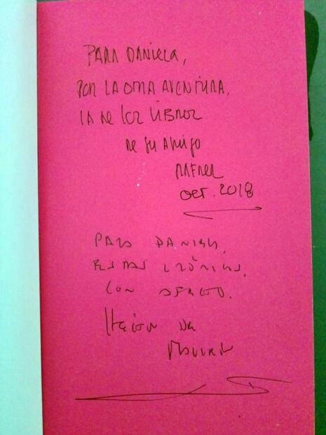 Bibliófilos cazadores de libros firmados por sus autores