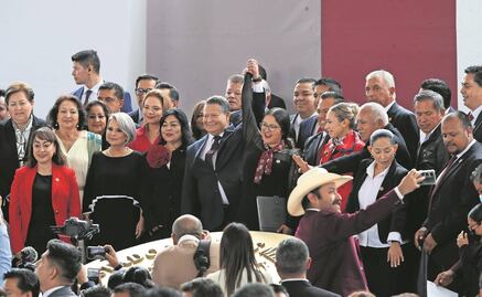 Con Menchaca, hidalguenses celebran un día histórico