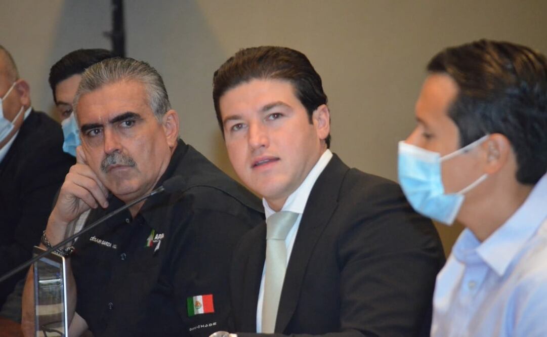 Este lunes, el gobernador electo se reunió con 14 alcaldes electos de municipios metropolitanos y suburbanos. Foto: Emilio Vásquez / EL UNIVERSAL