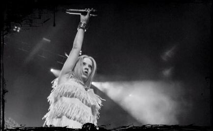 Ofrece Garbage una noche de nostalgia