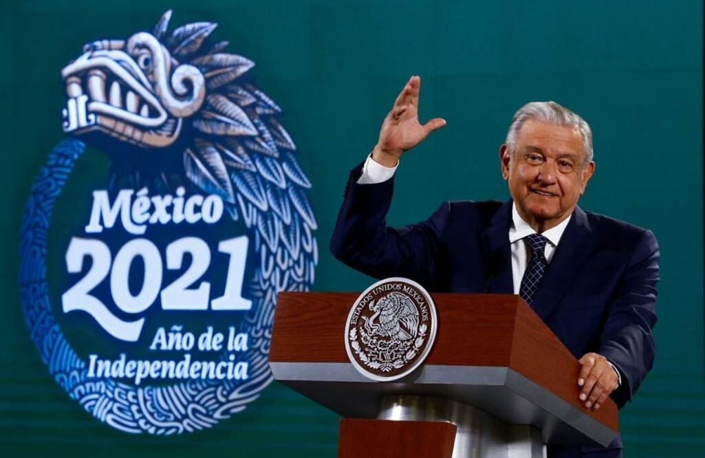 “¡Ay nanita, pobres alumnos!”, dice AMLO a Creel sobre invitación a sus clases de derecho constitucional