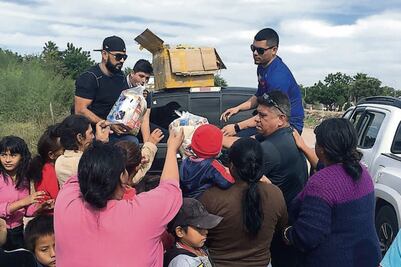 Osuna comparte con los pobres