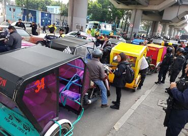 Mototaxis no se van a regular, están fuera de la ley: Semovi