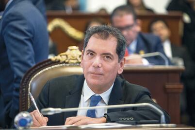 Reconstrucción, manzana de la discordia