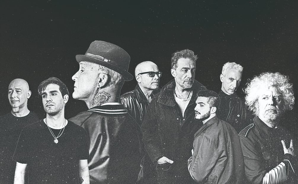 La alineación integra a fundadores y nuevas generaciones. Foto: Sony Music