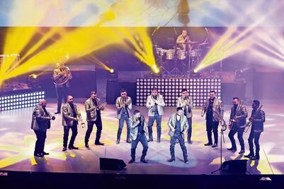 Festejan 52 años con debut en el Auditorio