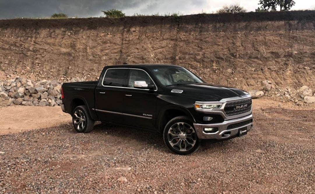 Llegan a México versiones "híbridas" de RAM 1500