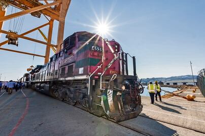 Grupo México se recupera en bolsa tras posible acuerdo con el gobierno por Ferrosur