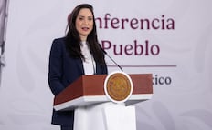 Claudia Curiel niega censura en mesa de Eduardo Matos Moctezuma y Bolfy Cottom