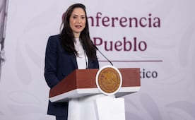 Claudia Curiel niega censura en mesa de Eduardo Matos Moctezuma y Bolfy Cottom