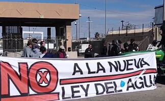 Productores agrícolas mantienen bloqueo en garita de Sonora; paralizan exportaciones y agravan crisis maquilera