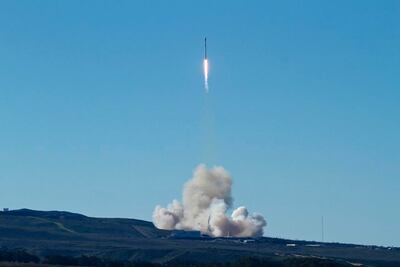 Tras explosión en septiembre, Space X lanza cohete con éxito