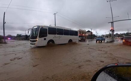 Tormenta tropical “Kevin” causa fuertes lluvias en Baja California Sur