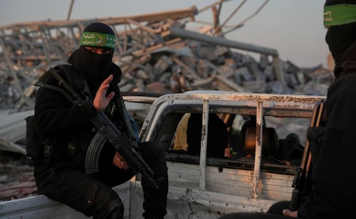 Hamas acepta acuerdo para terminar la guerra en Gaza; incluye su desarme y la retirada de Israel de Gaza