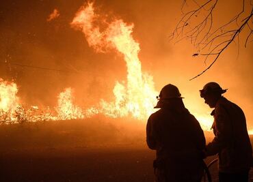 Incendio consume mercado en Nueva Delhi; hay al menos 34 muertos