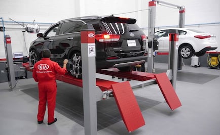 KIA contrató a 6 mil 900 mexicanos