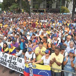 Washington da un ultimátum a Maduro