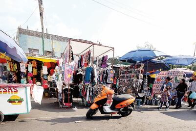 Ambulantes invaden Tepito