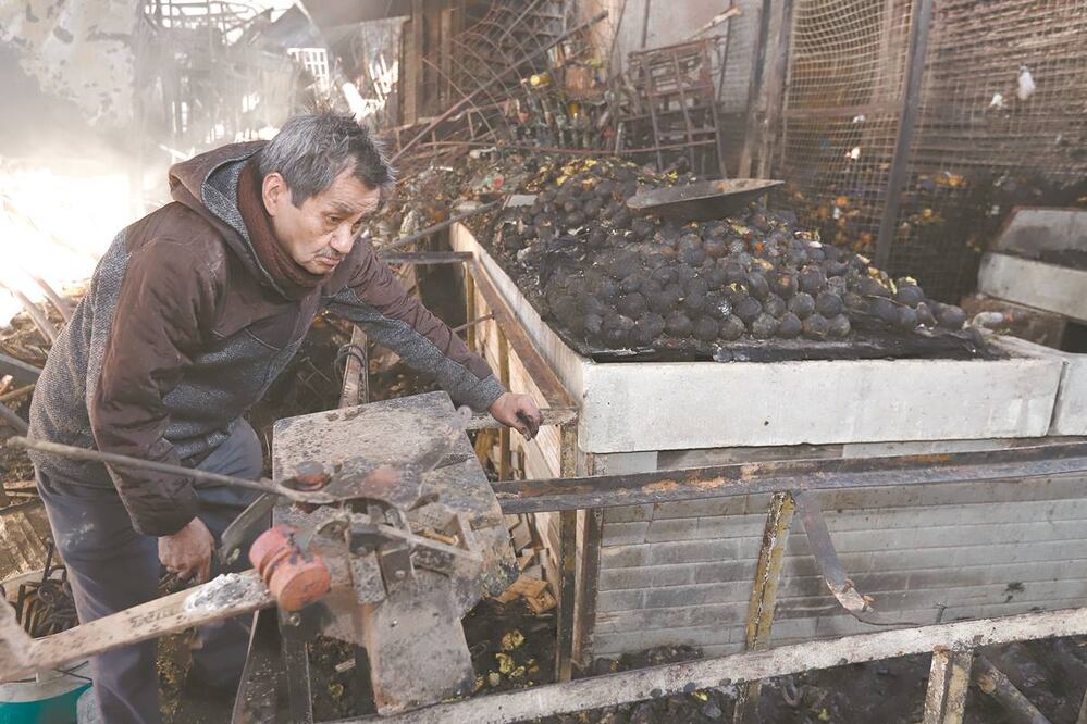 En un mes se registraron cinco incendios en mercados de la capital, entre ellos el de La Merced, ubicado en la alcaldía Venustiano Carranza. Foto: ARCHIVO EL UNIVERSAL