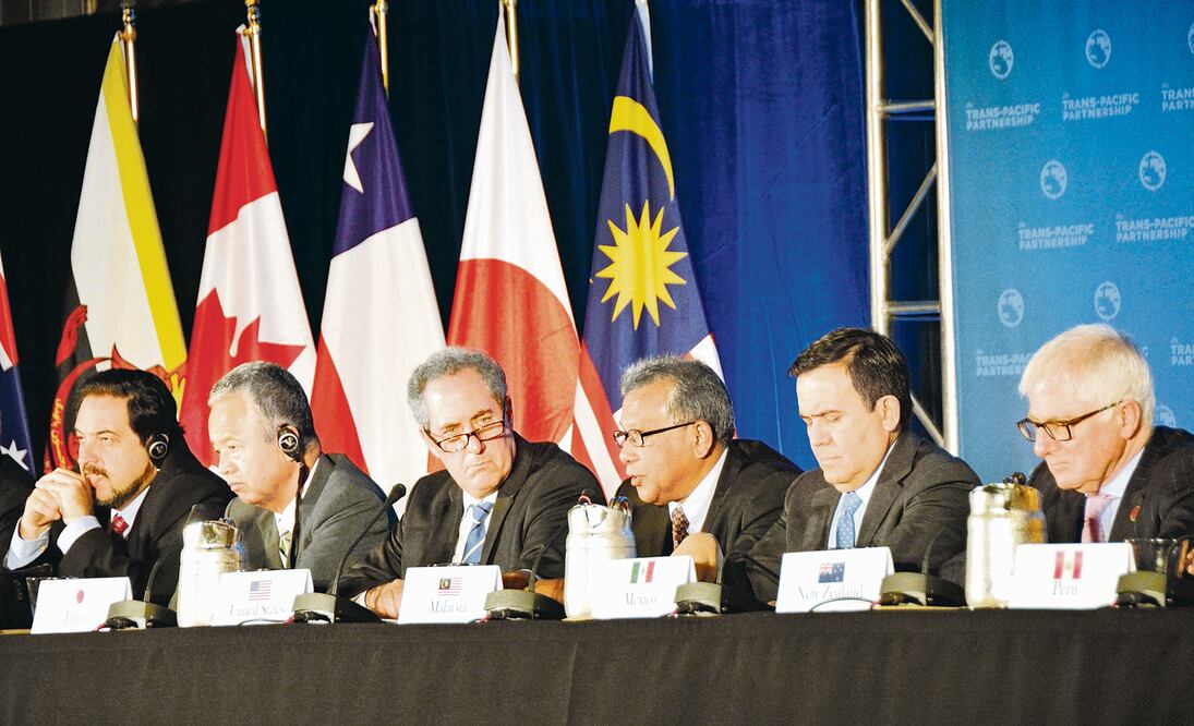 La firma es un paso importante, pero para que el Acuerdo entre en vigor, aún falta que se ratifique en los Congresos de los 12 países (ARCHIVO EL UNIVERSAL)