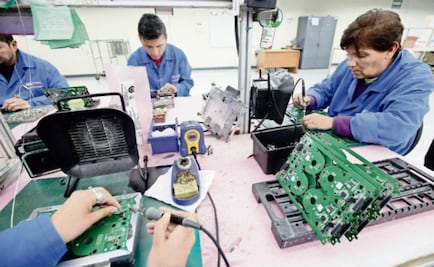 Economía logra una ligera recuperación en agosto