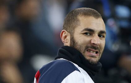 Benzema, detenido por conducir sin licencia